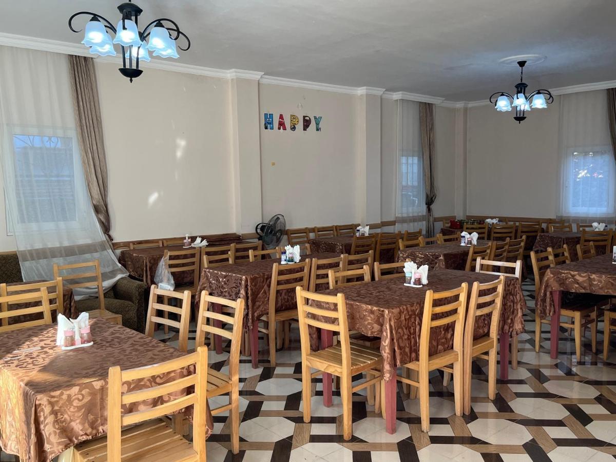 Guka Hotel! Kobuleti Esterno foto